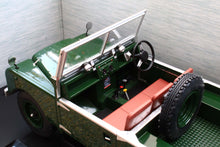 Load image into Gallery viewer, MCG18367 MCG 1:18 Scale Land Rover Series 1 in Dark Green 1957