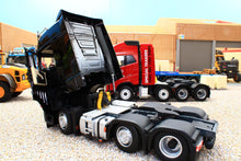 Load image into Gallery viewer, MM1910-02 Mercedes-Benz Actros Bigspace 6x2 in Black