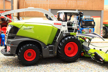Load image into Gallery viewer, MM2223 Marge Models Claas Jaguar 990 Forage Harvester with Wheels and Orbis 900 Header