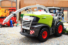 Load image into Gallery viewer, MM2223 Marge Models Claas Jaguar 990 Forage Harvester with Wheels and Orbis 900 Header
