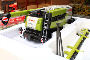 MM2230 Marge Models Claas Lexion 6800 Demo Tour Limited to 250 pieces EX-DISPLAY