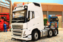 Load image into Gallery viewer, MM2321-01 Marge Models Volvo FH5 750 6x2 Clear White
