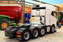 Load image into Gallery viewer, MM2322-01 Marge Models Volvo FH5 750 8x4 Clear White