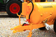 Load image into Gallery viewer, MM2413 Marge Models 1:32 Scale Veenhuis Populair 3200 litre Slurry Tanker