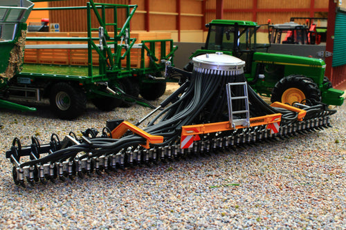 MM2427 Marge Models 132 Scale Veenhuis Fuliject X900 Pro Slurry Injector