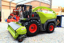 Load image into Gallery viewer, MM2507 Marge Models 1:32 Scale Claas Jaguar 1080 Self Propelled Forage Harvester with Grass PickUp 4500