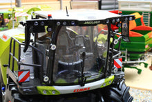 Load image into Gallery viewer, MM2508 Marge Models 1:32 Scale Claas Jaguar 1090 with Orbis Header