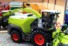 Load image into Gallery viewer, MM2508 Marge Models 1:32 Scale Claas Jaguar 1090 with Orbis Header