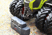 Load image into Gallery viewer, MM2510 Marge Models 1:32 Scale Claas Axion 9.420 4WD Tractor on Duals