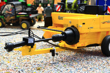 Load image into Gallery viewer, MM2522 Marge Models 1:32 Scale New Holland Hayliner 275 Small Square Baler