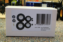 Load image into Gallery viewer, MM2608 Marge Models Set of Vredestein tyres, rims and caps for tractors