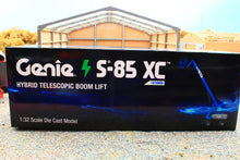Load image into Gallery viewer, NZG9662 NZG 1:32 Scale Genie S 85 XC Hybrid Boom Lift