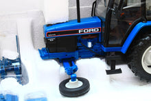 Load image into Gallery viewer, No 1 Broken IMBER MODELS FORD POWER STAR 6640 SLE 2WD TRACTOR front wheel detached as shown