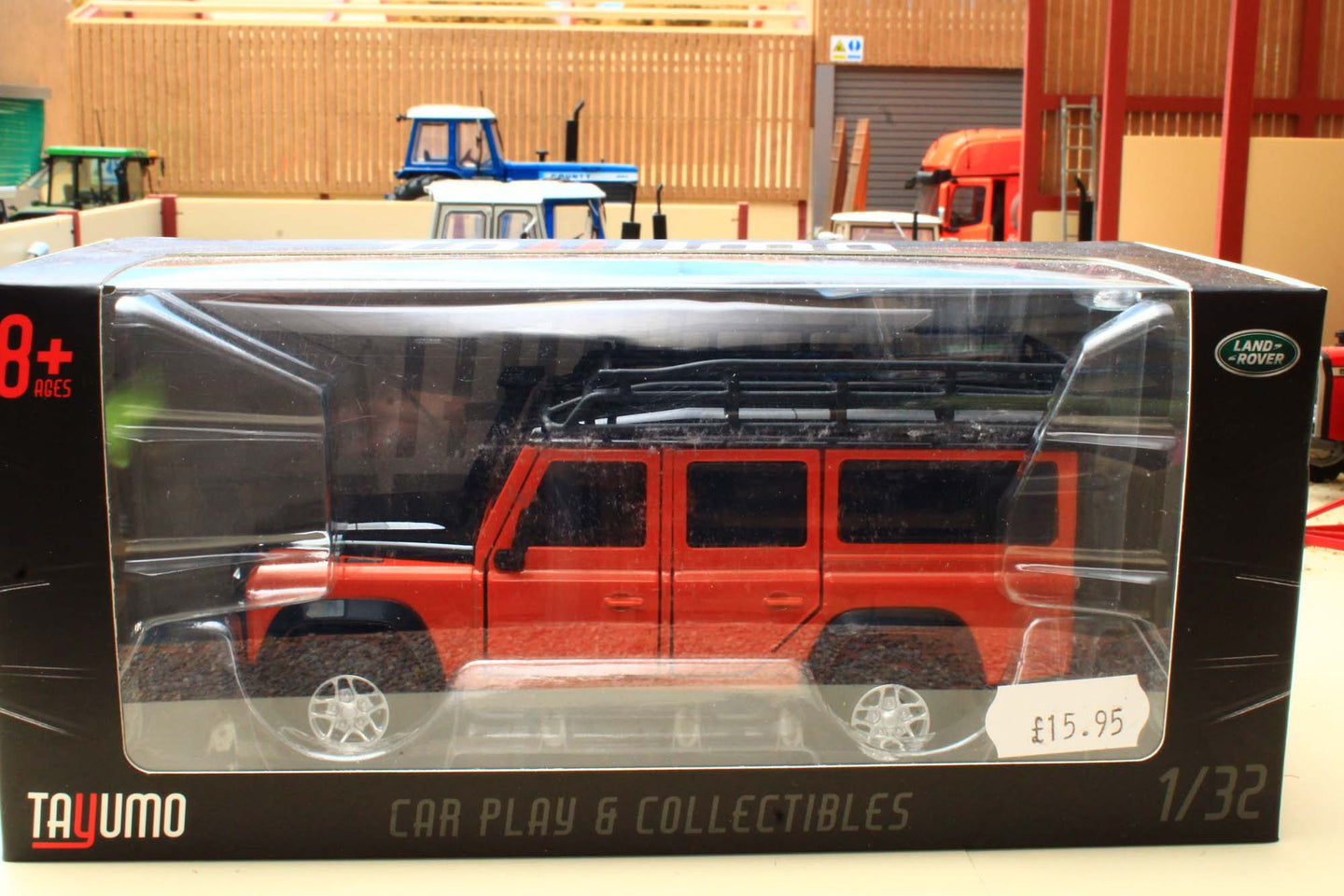 No 1 Tayumo 1:32 Scale Land Rover Defender 110 4x4 in Black and Orange BOX NOT 100%