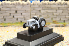 Load image into Gallery viewer, OXF120TEA001 Oxford Diecast 1:120 Scale Grey Ferguson TEA Tractor