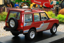 Load image into Gallery viewer, OXF43DS1001 Oxford Diecast 1:43 Scale Land Rover Discovery 1 in Foxfire Red