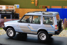 Load image into Gallery viewer, OXF43DS1002 Oxford Diecast 1:43 Scale Land Rover Discovery 1 in Mistral 3 Blue