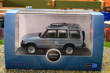 Load image into Gallery viewer, OXF43DS1002 Oxford Diecast 1:43 Scale Land Rover Discovery 1 in Mistral 3 Blue