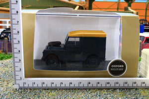 OXF43LAN188021 Oxford Diecast 1:43 Scale Land Rover Series I 88 Hard Top RAF