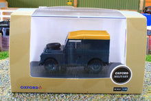 Load image into Gallery viewer, OXF43LAN188021 Oxford Diecast 1:43 Scale Land Rover Series I 88 Hard Top RAF