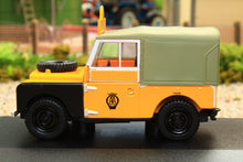 Load image into Gallery viewer, OXF43LAN188025 Oxford Diecast 1:43 Scale Land Rover Series 1 88 Canvas AA Highland Patrol