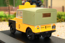 Load image into Gallery viewer, OXF43LAN188025 Oxford Diecast 1:43 Scale Land Rover Series 1 88 Canvas AA Highland Patrol