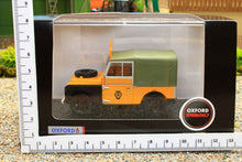 Load image into Gallery viewer, OXF43LAN188025 Oxford Diecast 1:43 Scale Land Rover Series 1 88 Canvas AA Highland Patrol