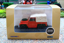 Load image into Gallery viewer, OXF43LRL011 Oxford Diecast 143 Scale Land Rover Lightweight in Red