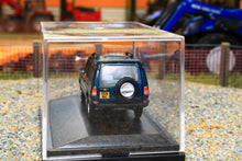 Load image into Gallery viewer, OXF76DS1003 Oxford Diecast 1:76 Scale Land Rover Discovery 1 in Marseilles Blue