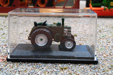 Load image into Gallery viewer, OXF76FMT001 Oxford Diecast 1:76 Scale Field Marshall Tractor