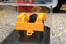 Load image into Gallery viewer, OXF76FTRS002 Oxford Diecast 1:76 Scale Fordson Tractor Rail Shunter in Yellow