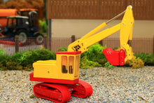 Load image into Gallery viewer, OXF76JCB7001 Oxford Diecast 176 Scale JCB 7 Vintage Swing Shovel on tracks