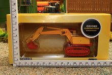 Load image into Gallery viewer, OXF76JCB7001 Oxford Diecast 176 Scale JCB 7 Vintage Swing Shovel on tracks