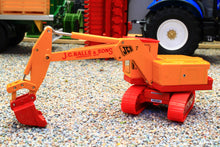 Load image into Gallery viewer, OXF76JCB7002 Oxford Diecast 1:76 Scale JCB 7 J C C Balls &amp; Son