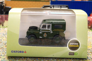 OXF76LAN188001 Oxford Diecast 1:76 Scale Land Rover Series I 88 Civil Defence