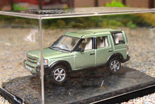 Load image into Gallery viewer, OXF76LRD009 Oxford Diecast 1:76 Scale Land Rover Discovery 3 in Vienna Green