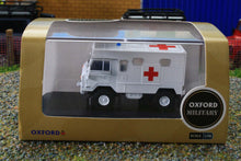 Load image into Gallery viewer, OXF76LRDCG003 Oxford Diecast 1:76 Scale Land Rover Forward Control GS Ambulance