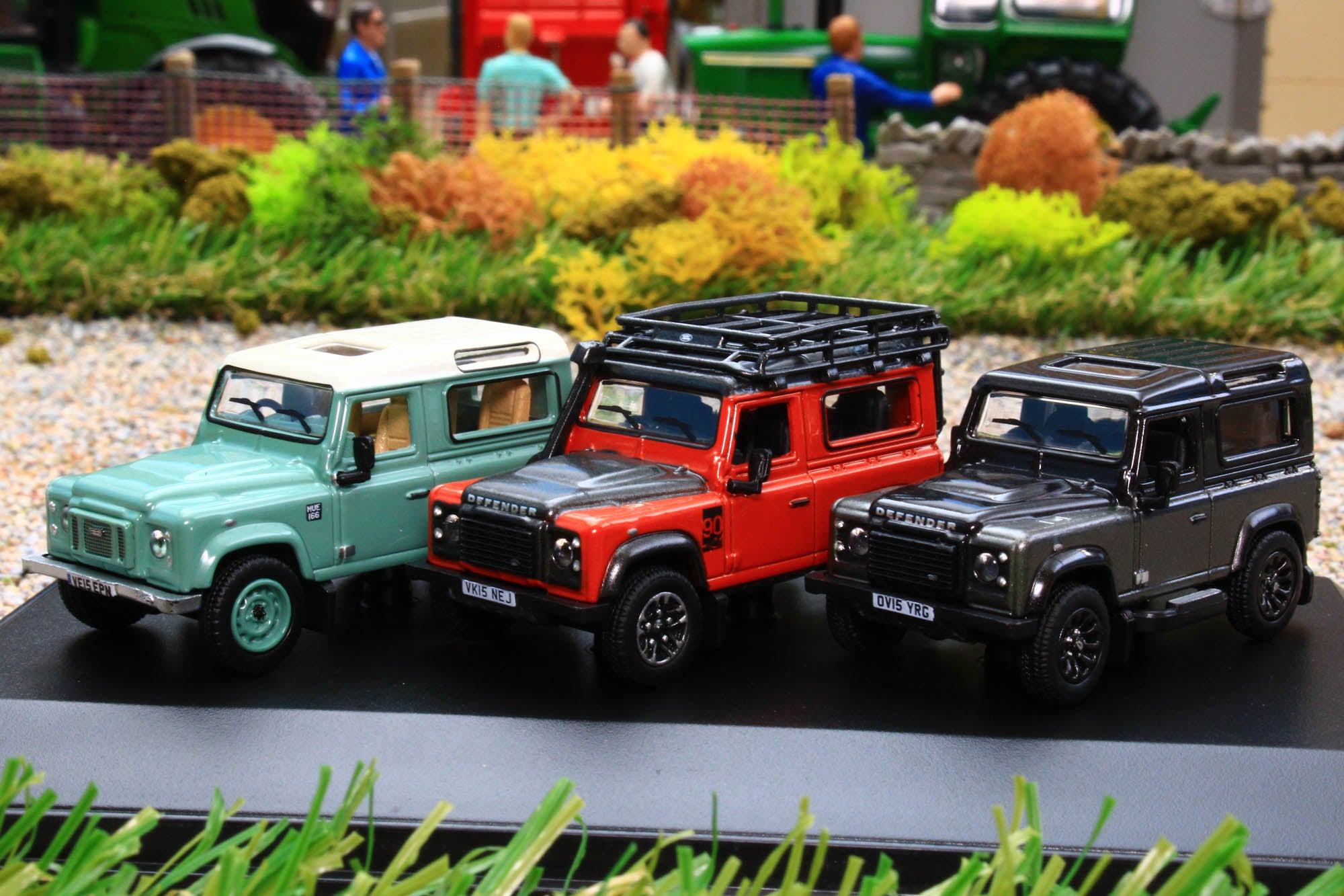 OXF76SET47 Oxford Diecast 1:76 Scale Land Rover Defender 90