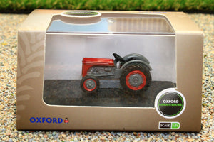 OXF76TEA002 Oxford Diecast 1:76 Scale Ferguson TEA 20 Tractor in red and grey