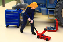 Load image into Gallery viewer, PYO340 Figure 1:32 Scale - Mechanic with Trolley Jack (Requires Painting)