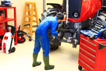 Load image into Gallery viewer, PYO362 Figure 1:32 Scale - Man in Overalls and Wellies with Wrench (Requires Painting)