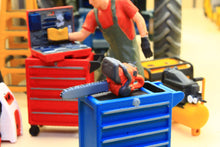 Load image into Gallery viewer, PYOA1033 Chainsaw (Requires Painting)