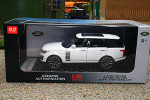 QXT2401016W QY 1:32 Scale Range Rover 50th Anniversary version in White with lights and sound