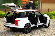 Load image into Gallery viewer, QXT2401016W QY 1:32 Scale Range Rover 50th Anniversary version in White with lights and sound