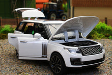 Load image into Gallery viewer, QXT2401016W QY 1:32 Scale Range Rover 50th Anniversary version in White with lights and sound