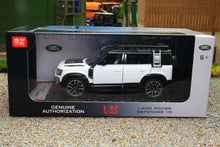 Load image into Gallery viewer, QXT2401017W QY 1:32 Scale New Land Rover Defender 110 in white with lights and sound