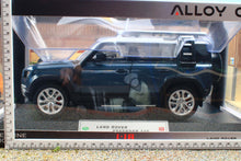 Load image into Gallery viewer, QXT2401183B QY 1:18 Scale Land Rover Dender 110 in Metallic Blue with Lights and Sound