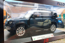 Load image into Gallery viewer, QXT2401183B QY 1:18 Scale Land Rover Dender 110 in Metallic Blue with Lights and Sound