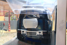 Load image into Gallery viewer, QXT2401183B QY 1:18 Scale Land Rover Dender 110 in Metallic Blue with Lights and Sound