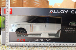 QXT2401184W QY 1:24 Scale Range Rover SV 2022 Version in white with lights and sound